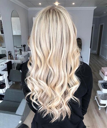 Colour & balayage 10