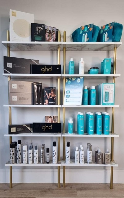 The salon 2